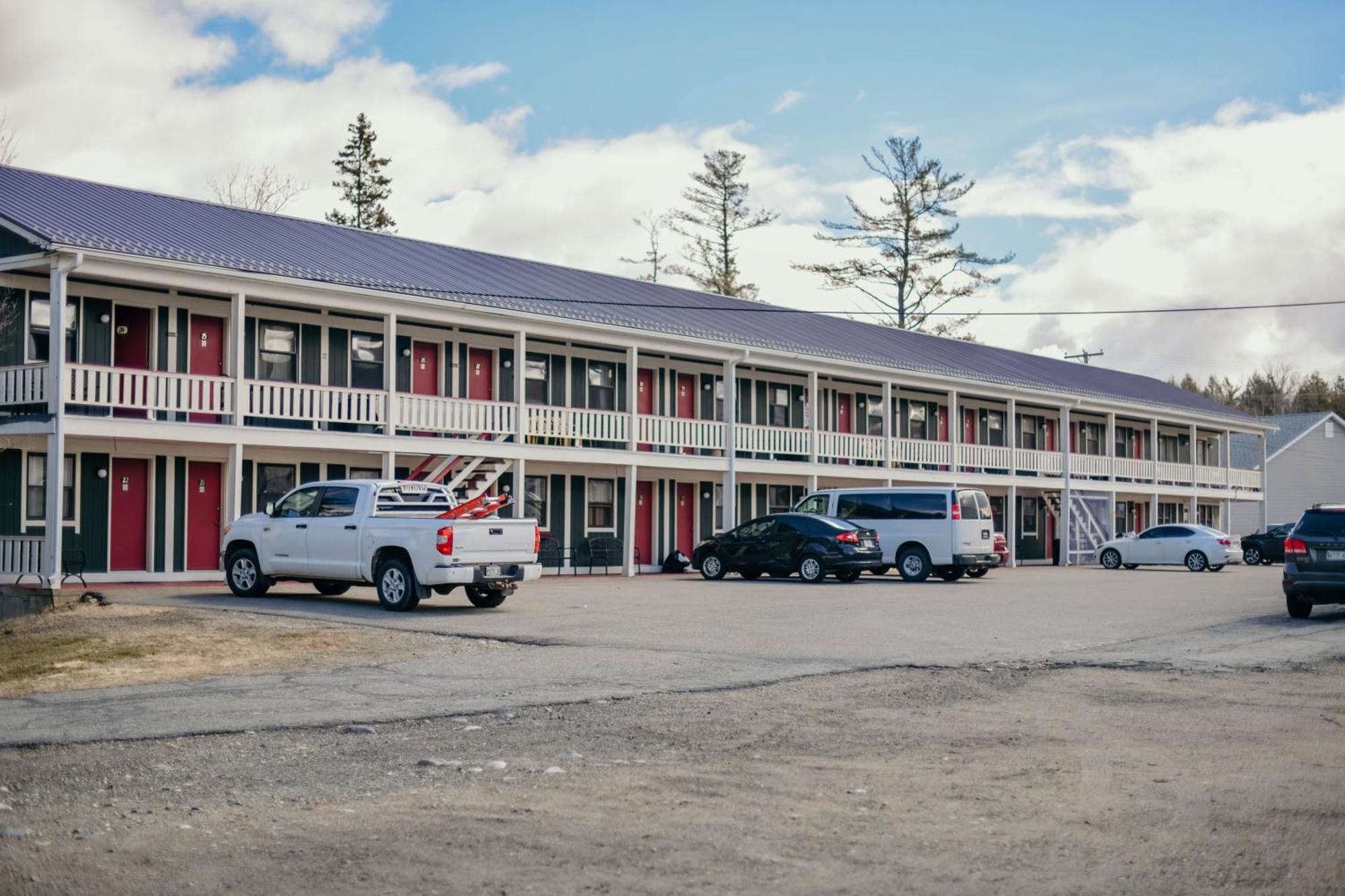 Briarwood Motor Inn Lincoln Exterior photo